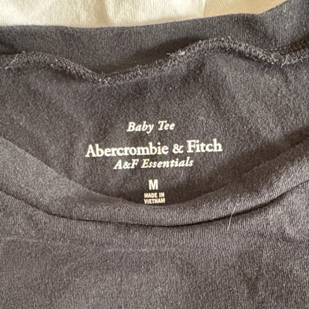 A&F Baby Tees - Picture 2 of 7